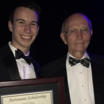 Joshua Preston receives Astronaut Scholarship certificate