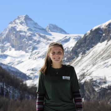 Anna Fatta in front of mountains