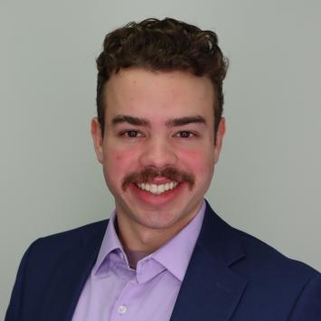 Grant Fischer headshot